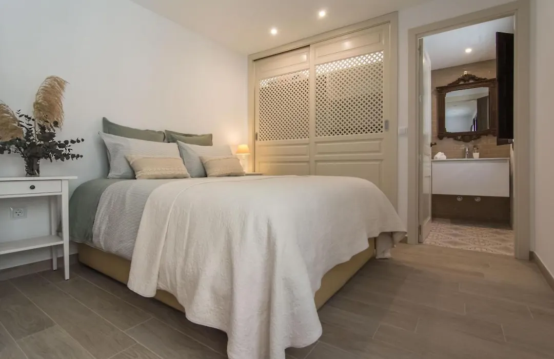 Mar Boutique Apartment-1